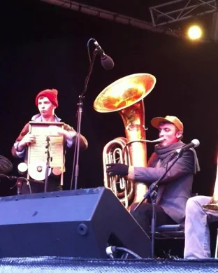 Live concert by Lin Rountree