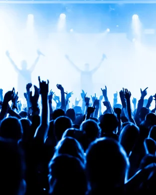 Leonid & Friends - A Tribute To Chicago