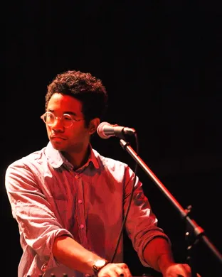 Toro Y Moi